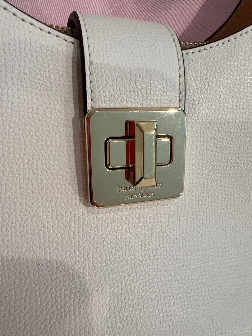 Kate Spade Purse - Picture 5 of 14